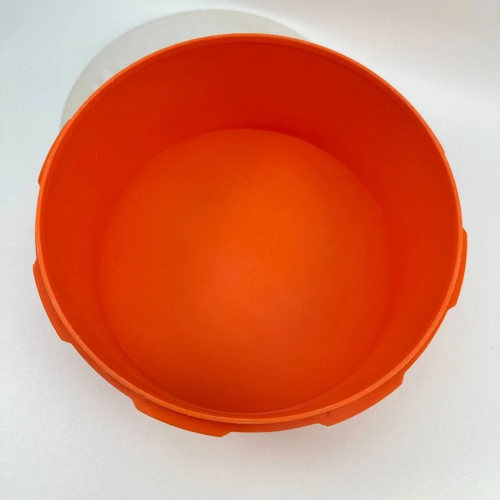 Tupperware Servalier Storage Containers Orange Yellow Set of 2 w/Clear Lids 1204